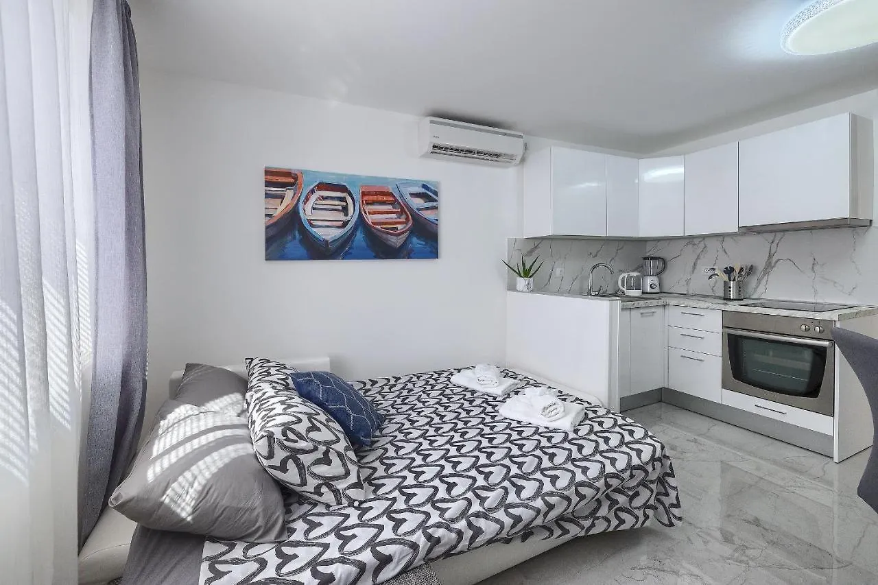 Studio Apartman Luka Pomer