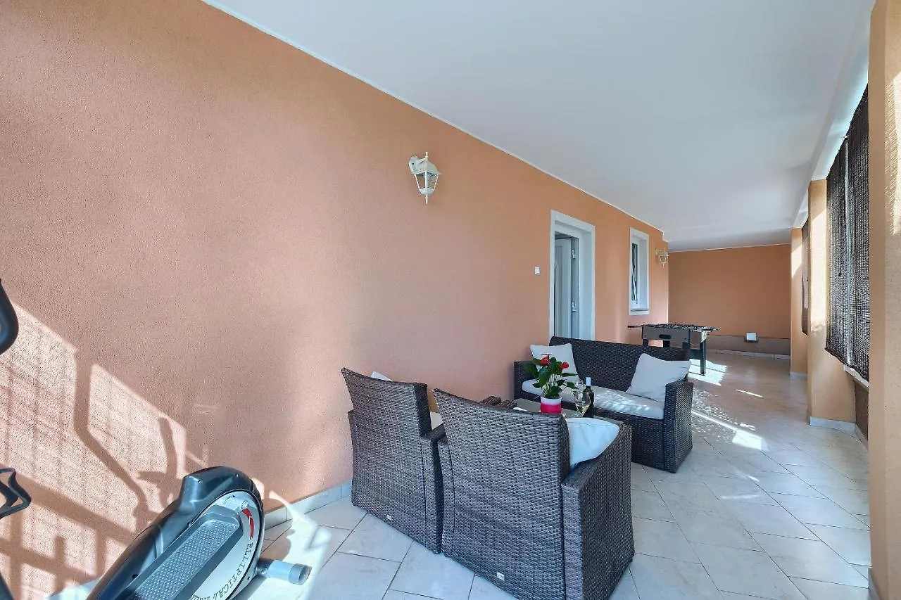 Studio Apartman Luka Pomer
